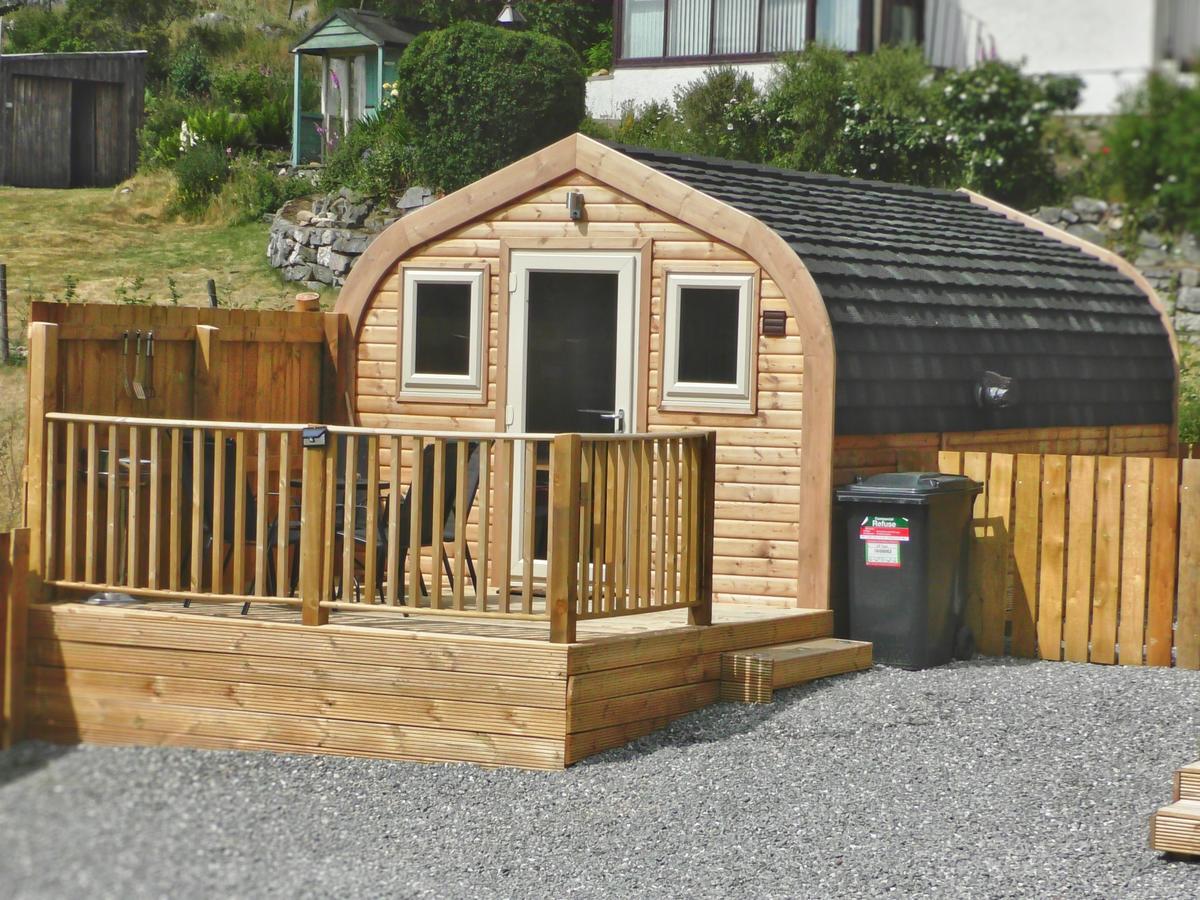 Family Garden Pod
